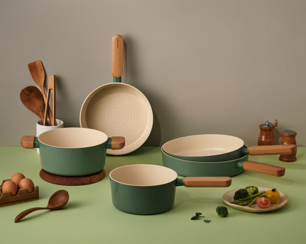 ▲쿡웨어 ‘슈트 세이지 IH’. (사진제공=락앤락 )