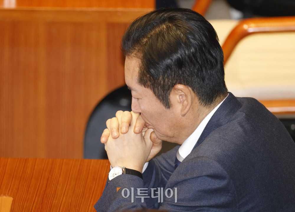 ▲2일 서울 여의도 국회 본회의장에서 열린 임시회 개회식에 정청래 더불어민주당 대표가 참석하고 있다. 고이란 기자 photoeran@