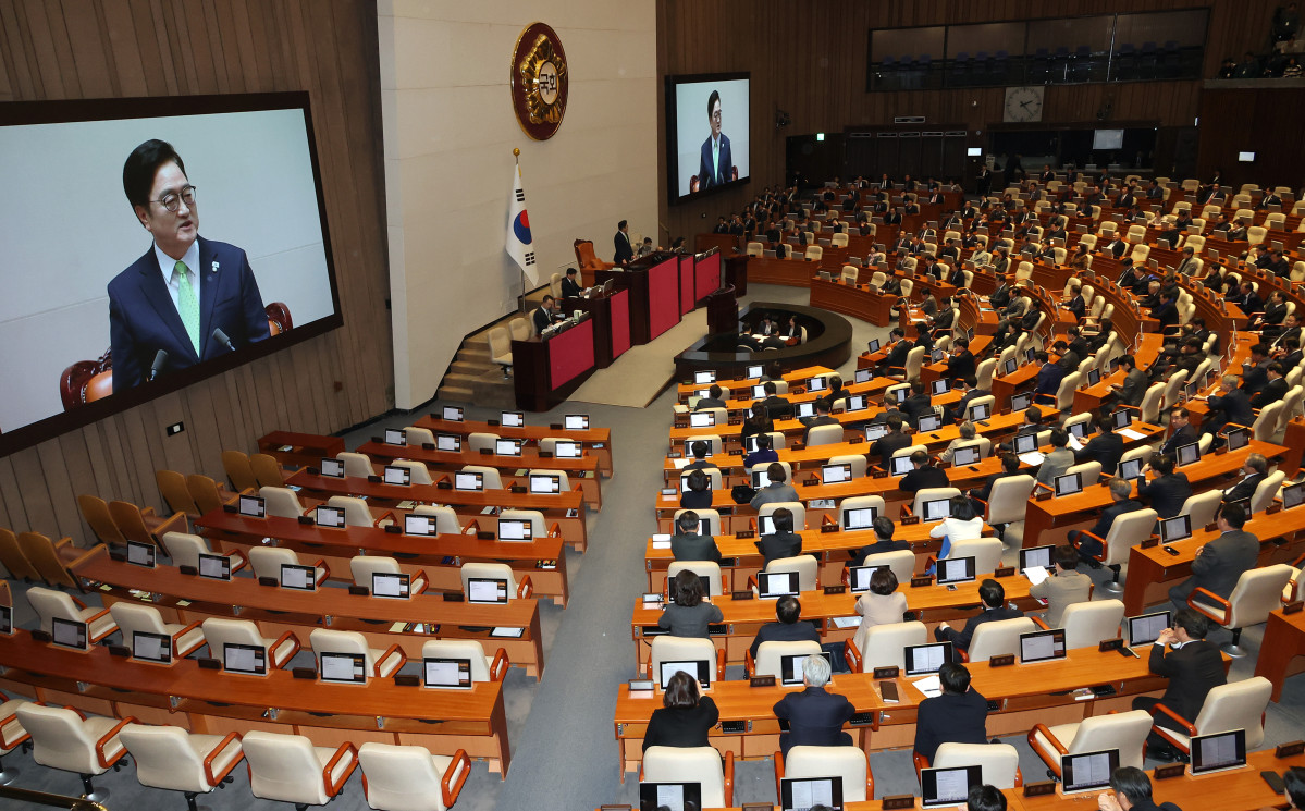 ▲우원식 국회의장이 2일 국회 본회의장에서 열린 2월 임시회 개회식에서 개회사를 하고 있다. 사진=연합뉴스