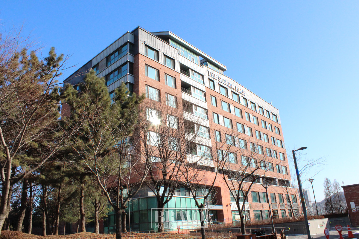 ▲인천 서구 청라동에 위치한 ‘더시그넘하우스 청라’ 외관. 서지희 기자 jhsseo@