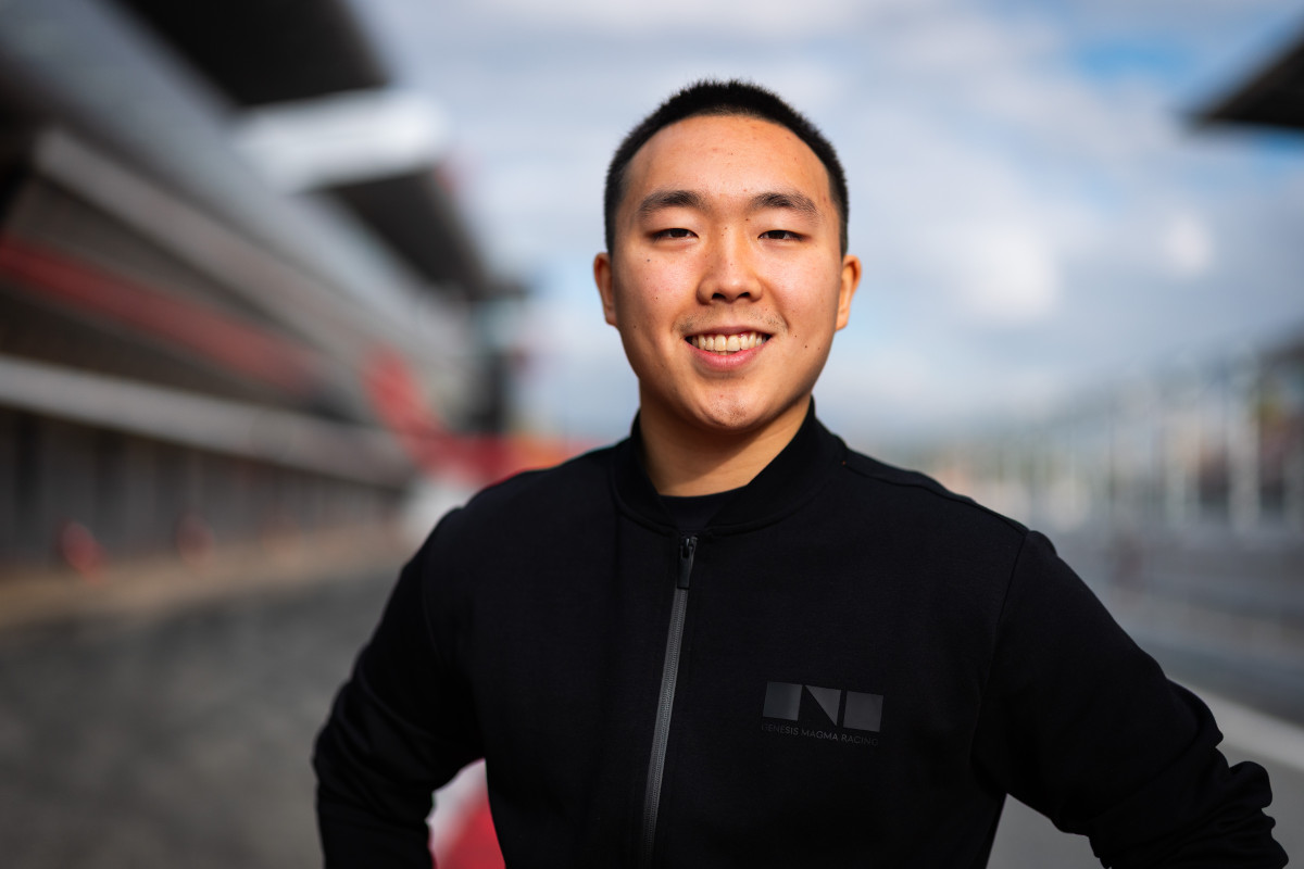 ▲제네시스 마그마 레이싱팀에 합류한 신우현 선수. (사진=제네시스)