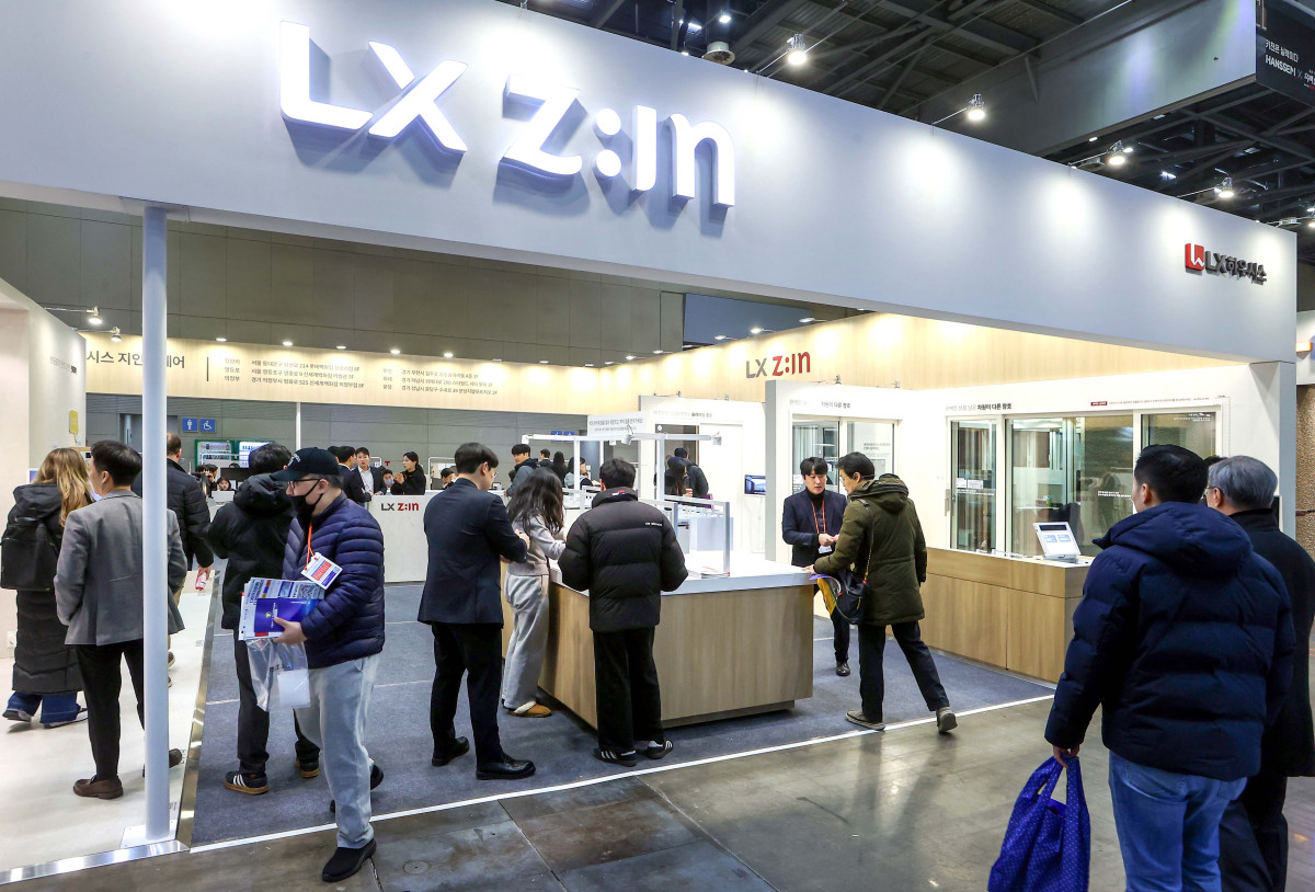 ▲'2026 코리아빌드위크(킨텍스)' LX하우시스 전시관 전경. (사진= LX하우시스)