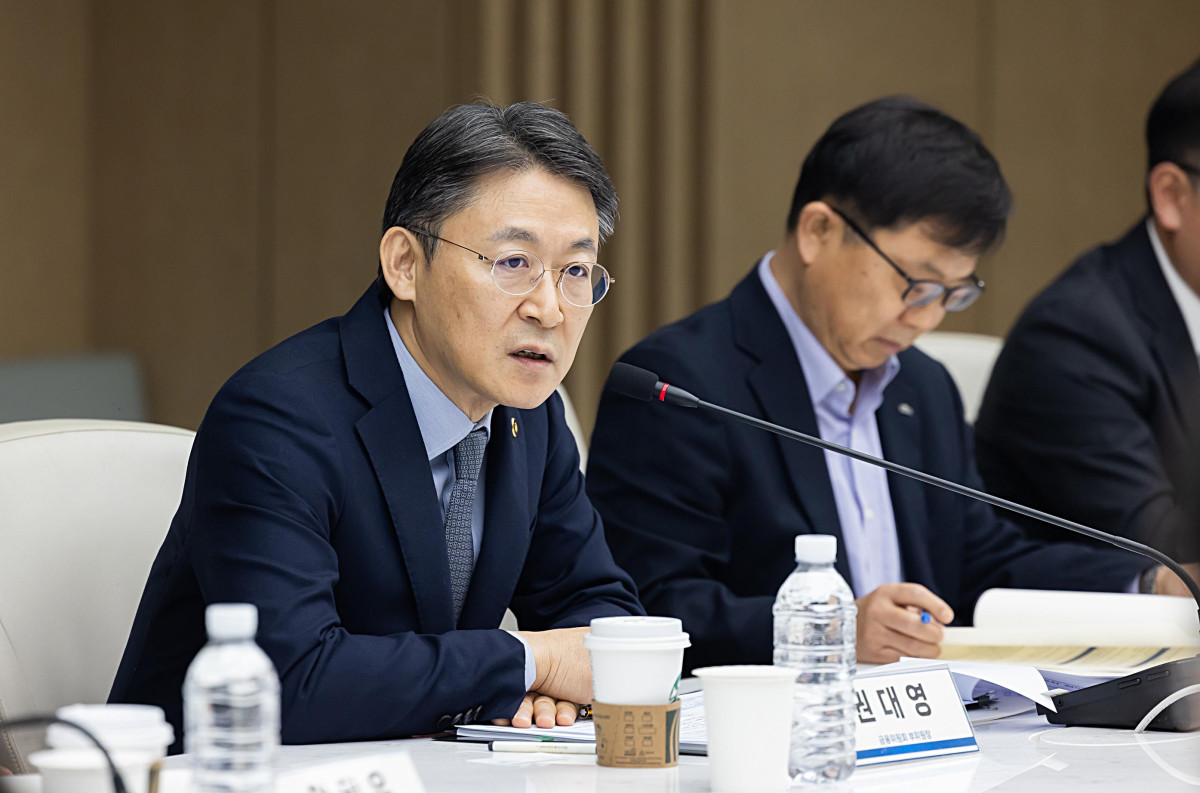 ▲권대영 금융위원회 부위원장이 4일 오전 서울 중구 대한상공회의소에서 열린 'ESG 금융추진단 회의'에서 발언하고 있다. (사진제공=금융위원회)