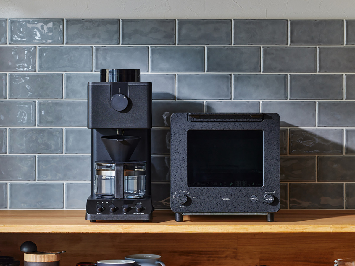 ▲트윈버드 커피 메이커와 토스터. (사진제공 = 롯데하이마트)