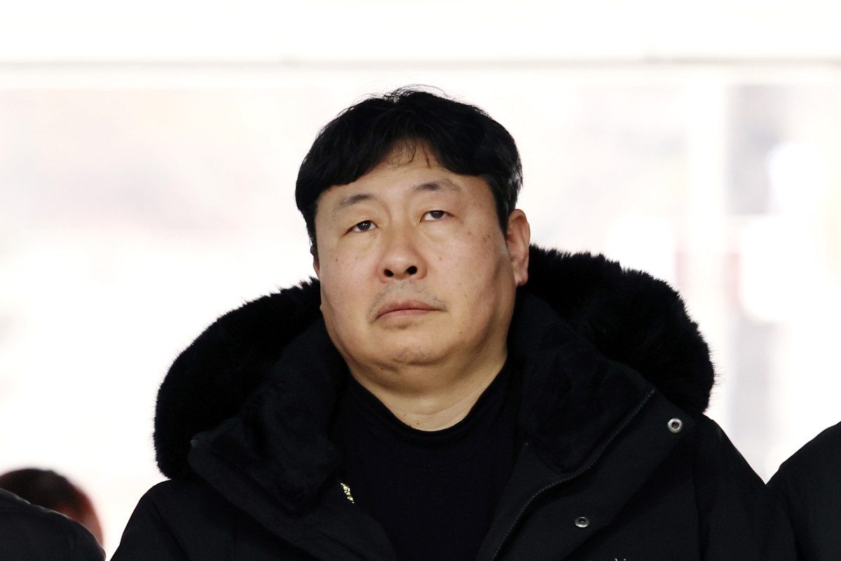 ▲고진수 민주노총 서비스연맹 세종호텔지부장이 4일 오후 서울 서초구 서울중앙지방법원에서 열린 구속 전 피의자 심문(영장실질심사)에 출석하고 있다. (뉴시스)