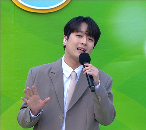 ▲'전국노래자랑' 이찬원(사진제공=KBS1)