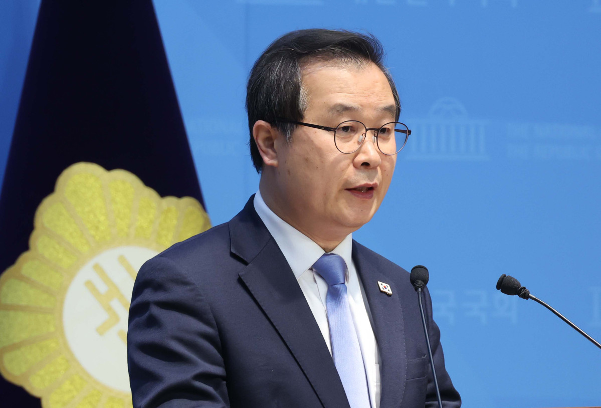 ▲이건태 더불어민주당 의원이 8일 오전 서울 여의도 국회 소통관에서 열린 2차특검 추천관련 기자회견에서 발언을 하고 있다. 이 의원은 정청래 대표에게 특검 논란에 대한 감찰을, 이성윤 최고위원에게는 사퇴를 요구했다. (사진=뉴시스)