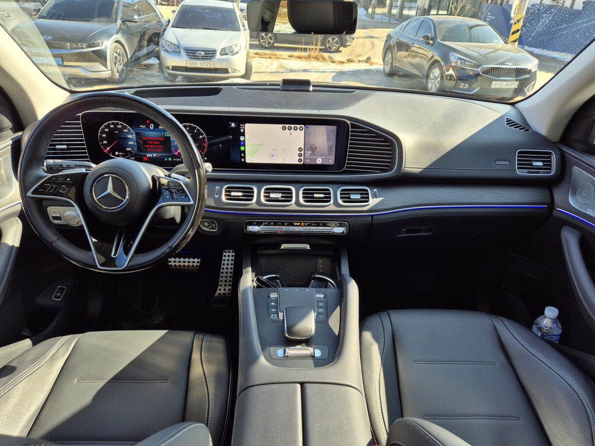 ▲메르세데스-벤츠 'GLE 450 4MATIC AMG 라인 나이트 에디션' 1열 (박민웅 기자 pmw7001@)