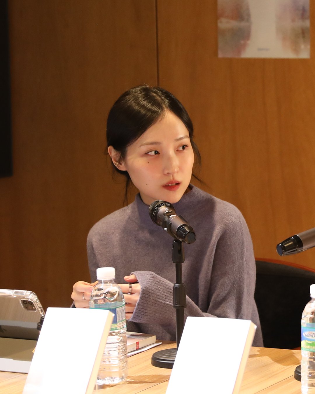 ▲김채원 작가 (사진제공=문학동네)