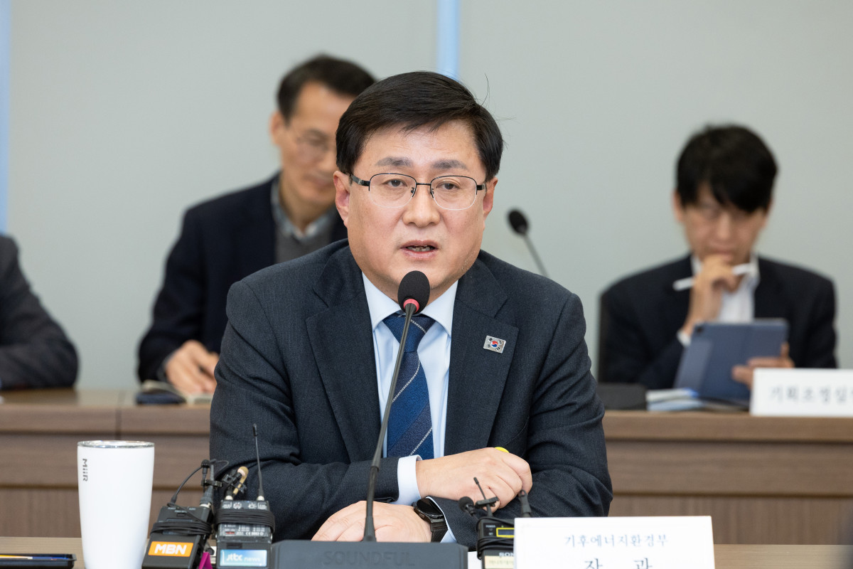 ▲김성환 기후에너지환경부 장관이 9일 정부세종청사에서 가진 출입기자단과의 신년간담회에서 발언하고 있다. (기후에너지환경부)