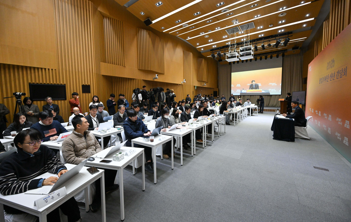 ▲오세훈 서울시장이 10일 서울 중구 서울시청에서 ‘2026년 출입기자단 신년 간담회’를 갖고 있다. 신태현 기자 holjjak@