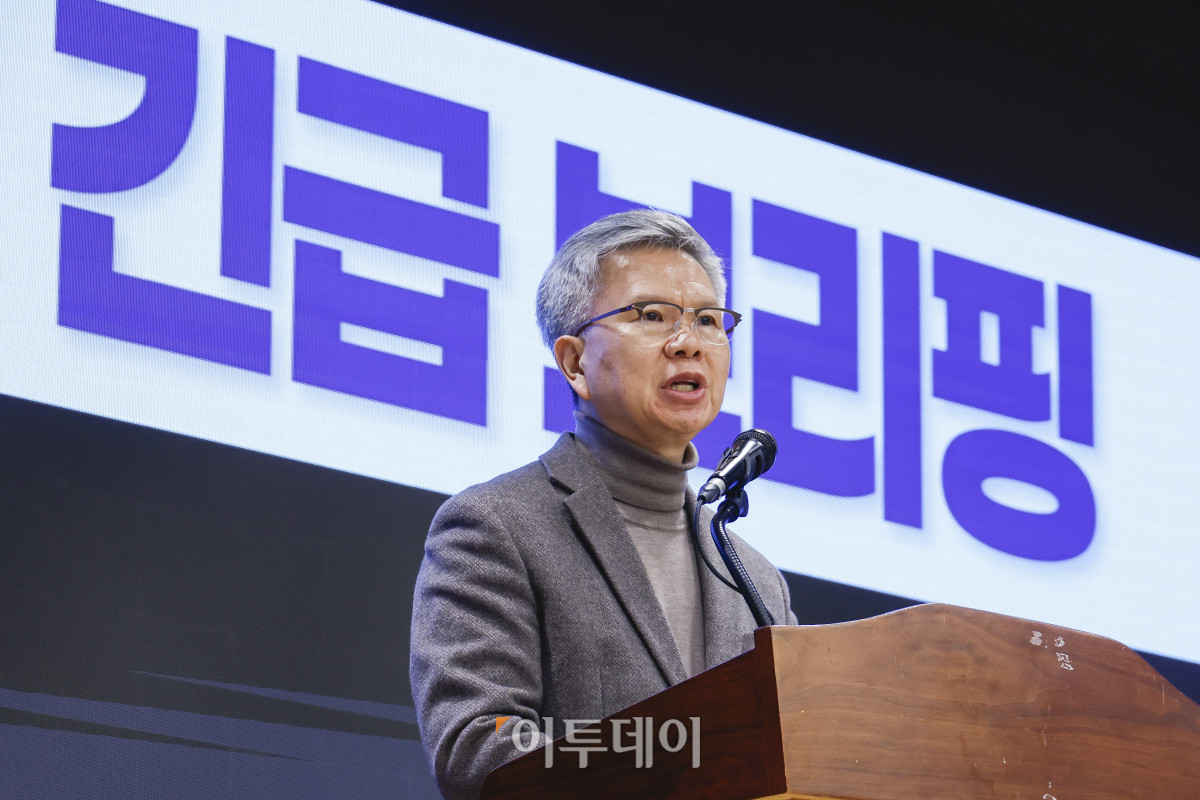 보정심 박차고 나온 의협 회장…“의대 3342명 증원, 교육 부실 자초하는 길”