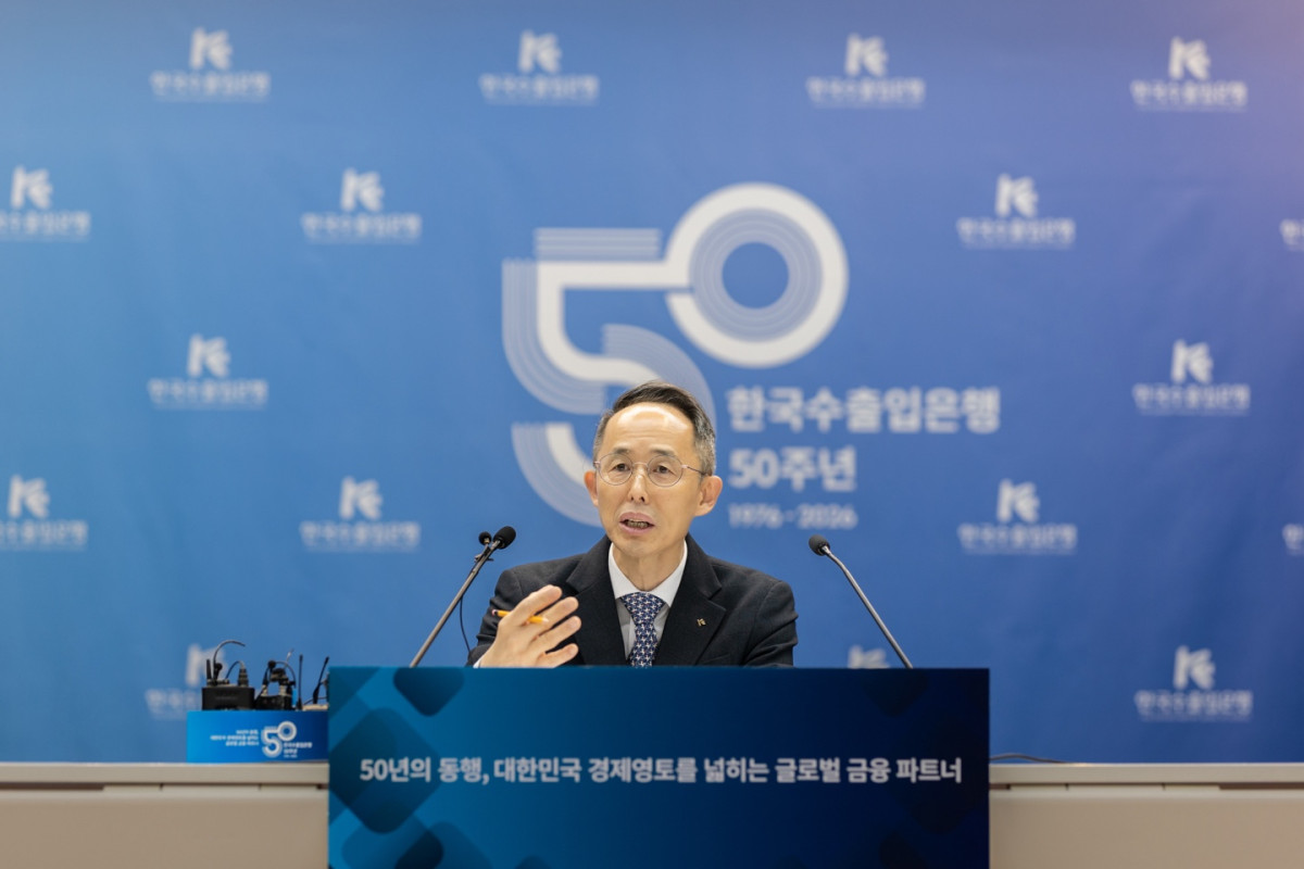 ▲11일 황기연 수은 행장이 기자간담회에서 발언하고 있다. (사진제공=한국수출입은행)