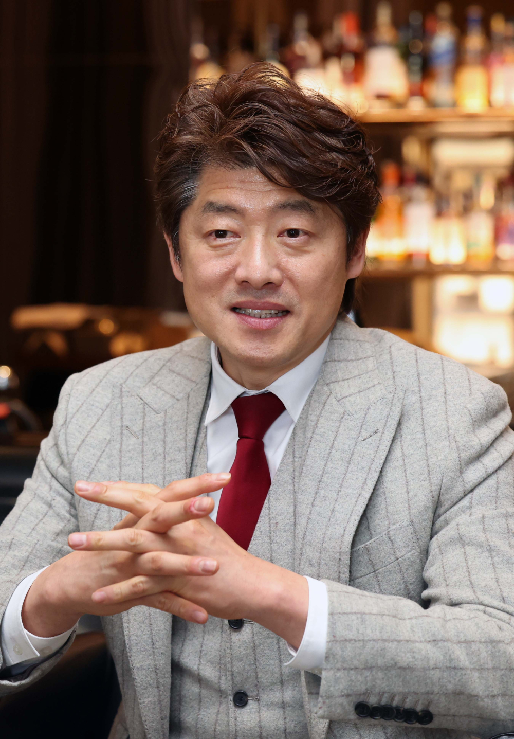 ▲박철환 에이비씨컨텐츠그룹 총괄대표가 서울 용산구 몬드리안 서울 이태원 호텔에서 이투데이와 인터뷰를 갖고 있다. (신태현 기자 holjjak@)