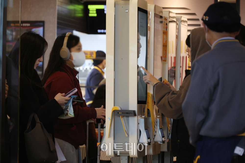 ▲20일 서울역 패스트푸드 전문매장 모습. 고이란 기자 photoeran@