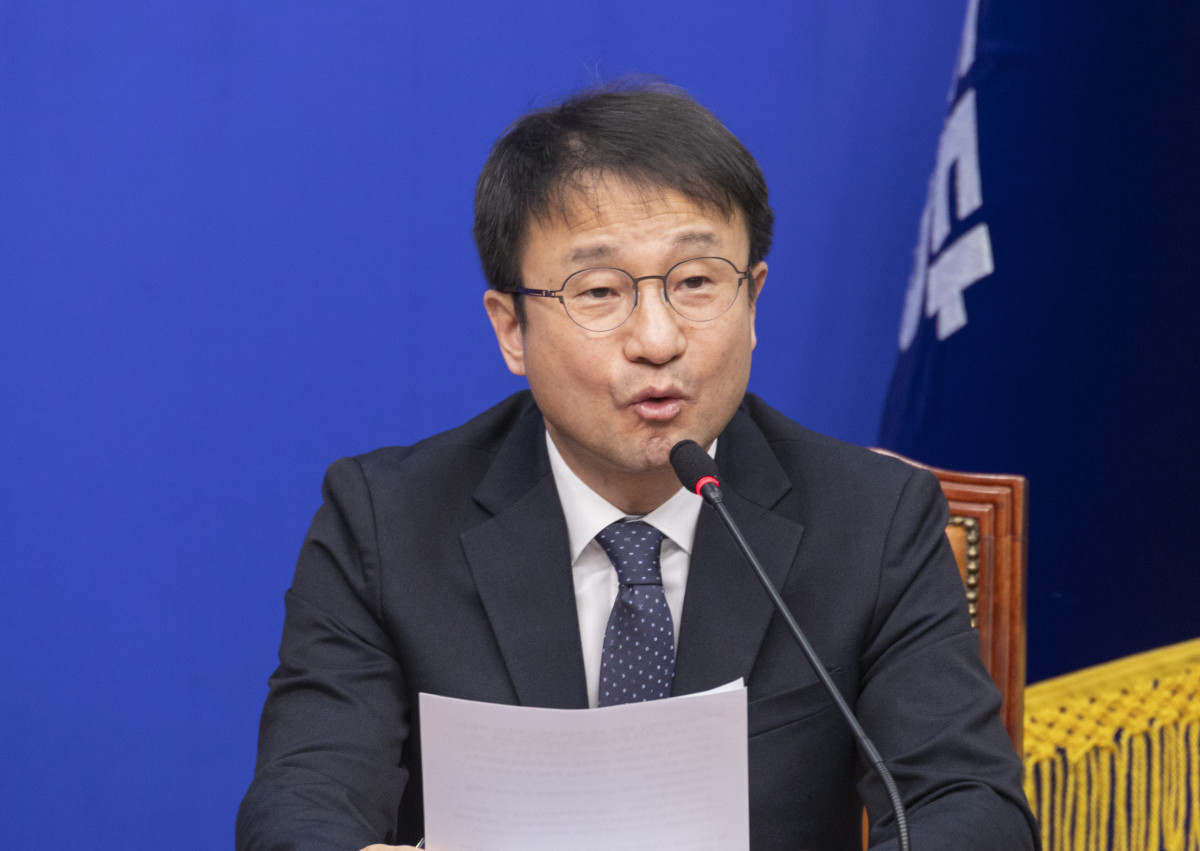 ▲더불어민주당 한병도 원내대표가 25일 국회에서 열린 최고위원회의에서 발언하고 있다.