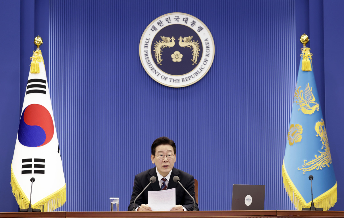 ▲이재명 대통령이 26일 청와대에서 열린 수석보좌관회의에서 발언하고 있다. (연합뉴스)