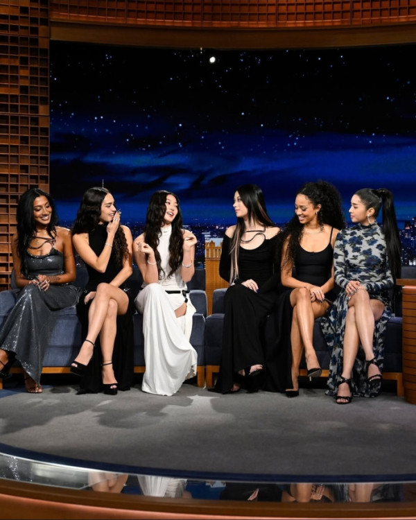 ▲미국 NBC ‘더 투나잇 쇼 스타링 지미 팰런(The Tonight Show Starring Jimmy Fallon)’에 출연한 캣츠아이(사진=지미팰런쇼 SNS)