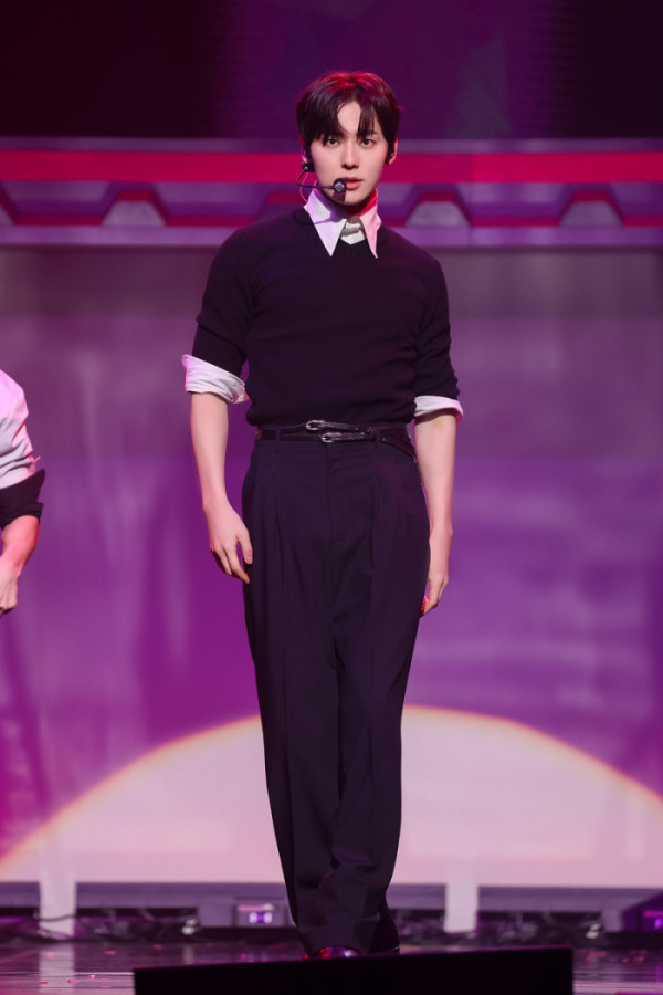 ▲황민현 팬미팅(사진제공=플레디스엔터테인먼트)