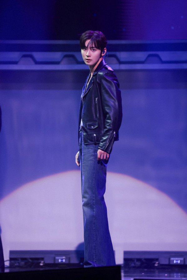 ▲황민현 팬미팅(사진제공=플레디스엔터테인먼트)