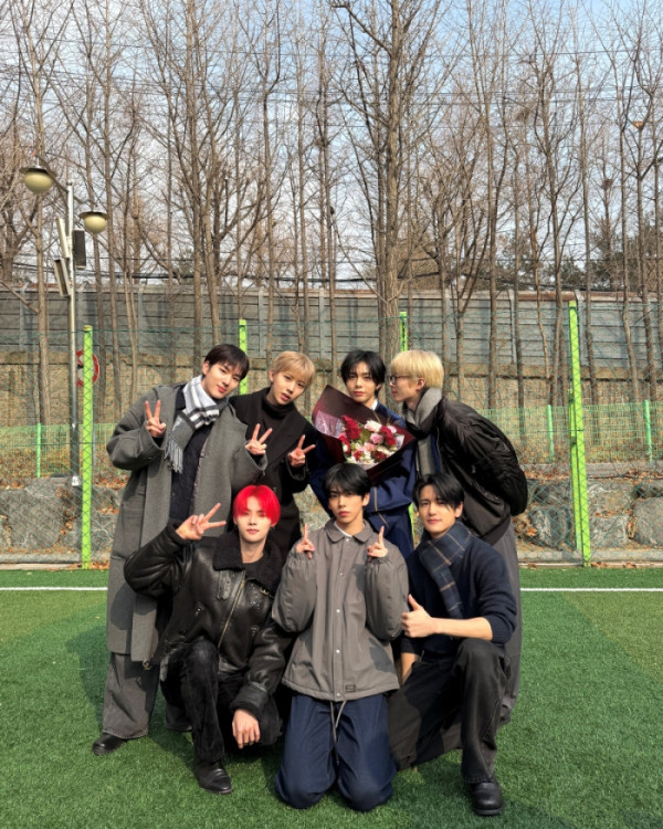 ▲8TURN(에잇턴)(사진 = MNH엔터테인먼트 제공)