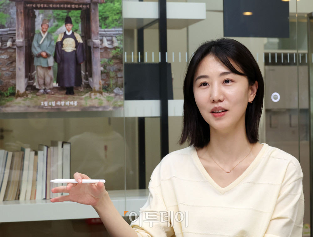 ▲서민지 쇼박스 배급전략팀 팀장이 3일 서울 강남구 논현동 사무실에서 이투데이와 인터뷰를 하고 있다. (고이란 기자 photoeran@)
