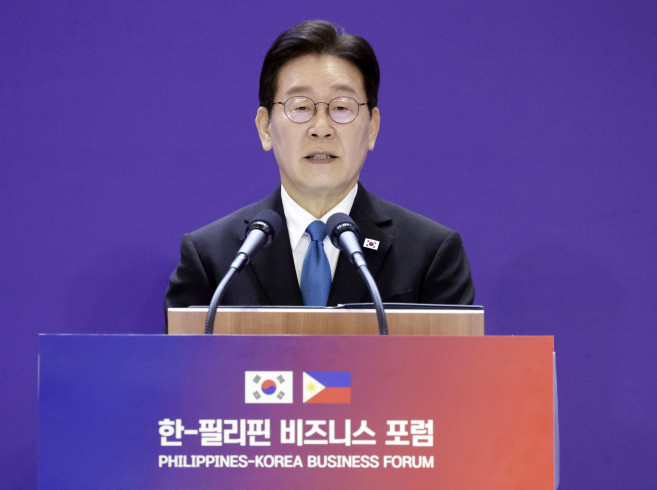 ▲이재명 대통령이 4일 필리핀 마닐라 콘래드 호텔에서 열린 한-필리핀 비즈니스 포럼에서 발언하고 있다. (연합뉴스)