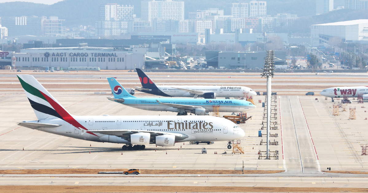 ▲4일 인천국제공항에 에미레이트 항공 A-380 여객기가 계류하고 있다. (사진=연합뉴스)