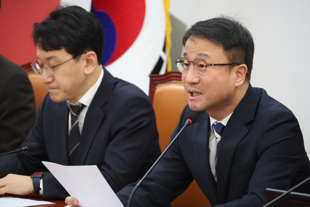 ▲한병도 더불어민주당 원내대표가 5일 오전 서울 여의도 국회에서 열린 원내대책회의에서 발언을 하고 있다. (사진=뉴시스)