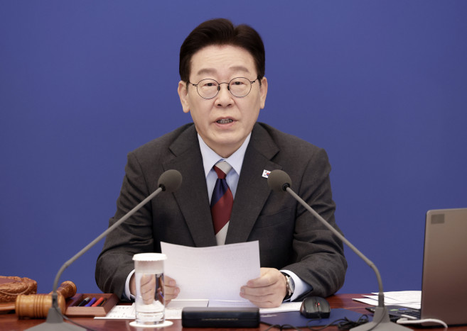 ▲이재명 대통령이 5일 청와대에서 열린 국무회의에서 발언하고 있다. (연합뉴스)