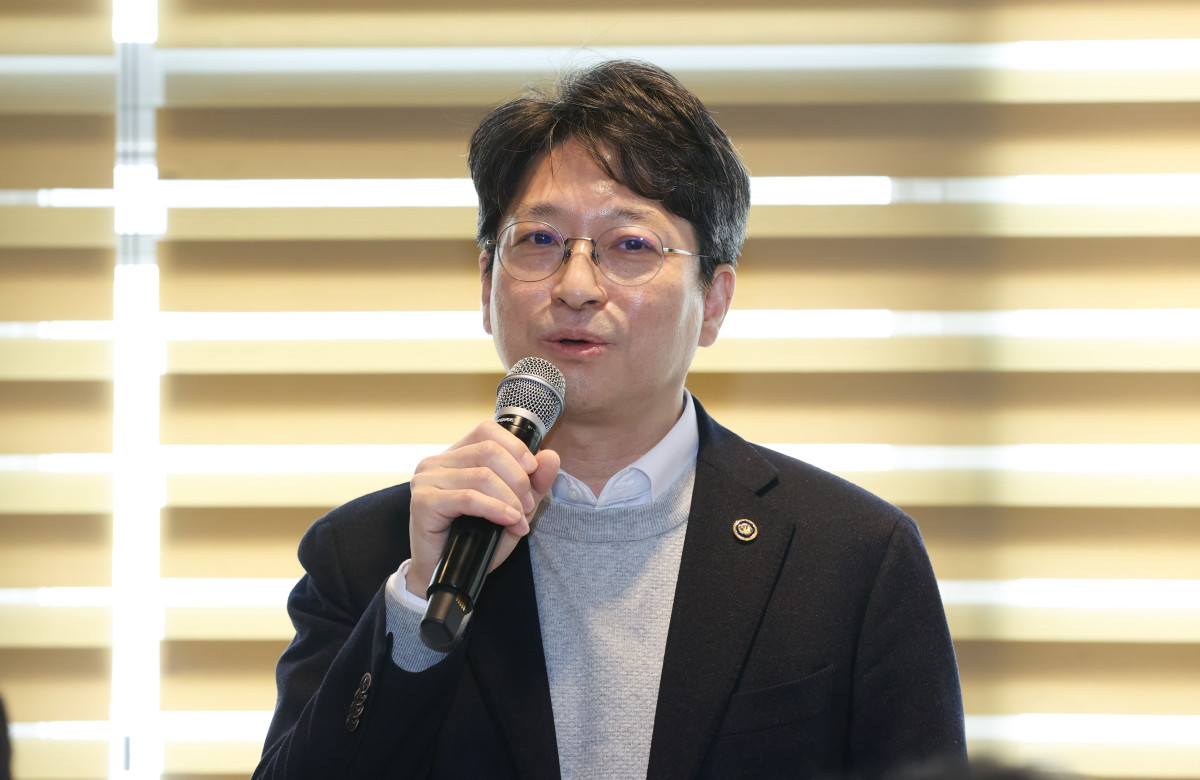 ▲홍지선 국토부 2차관이 5일 국토부 출입기자단 간담회에서 발언하고 있다. (사진제공=국토교통부)
