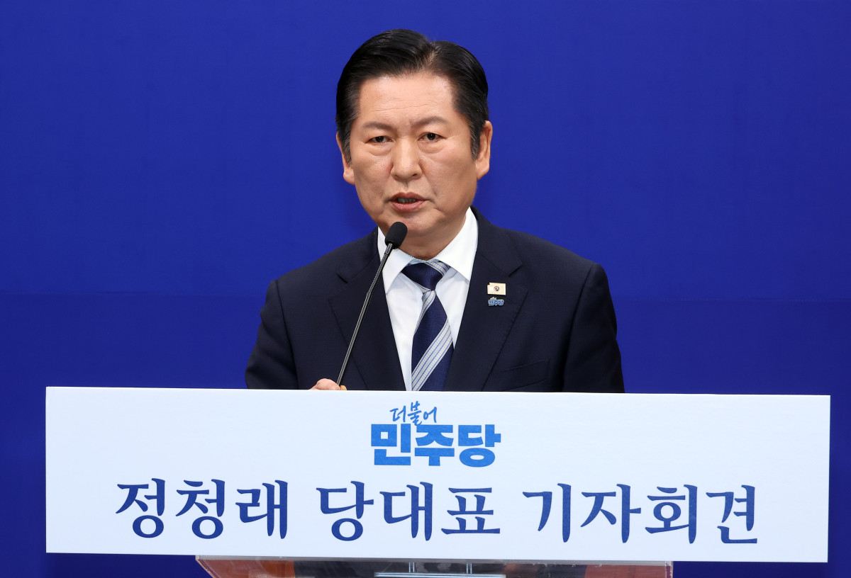 ▲정청래 더불어민주당 대표가 8일 국회에서 당 대표 취임 이후 두 번째 기자회견을 열고 있다. 사진=연합뉴스