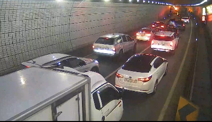 ▲[속보] 부산 수정산터널 부산역 방향 교통사고 (출처=부산광역시 교통정보서비스센터)