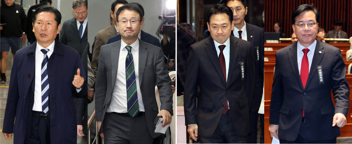 ▲더불어민주당 정청래 대표(왼쪽부터)와 한병도 원내대표, 국민의힘 장동혁 대표와 송언석 원내대표가 1일 국회에서 열린 각 당의 의원총회에 입장하고 있다. (연합뉴스)