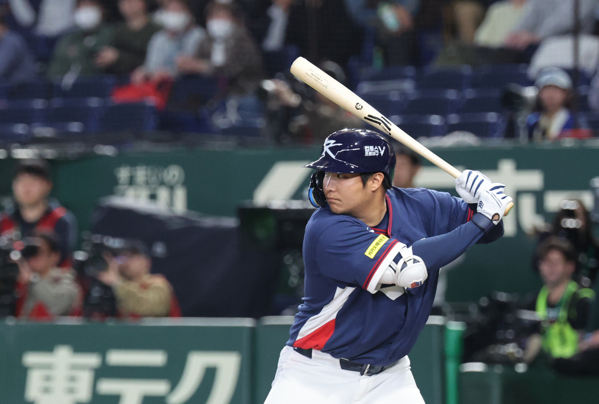 ▲9일 일본 도쿄돔에서 열린 2026 월드베이스볼클래식(WBC) C조 조별리그 최종전 대한민국과 호주의 경기. 2회초 무사 1루 한국 문보경이 2점 홈런을 치고 있다. (연합뉴스)