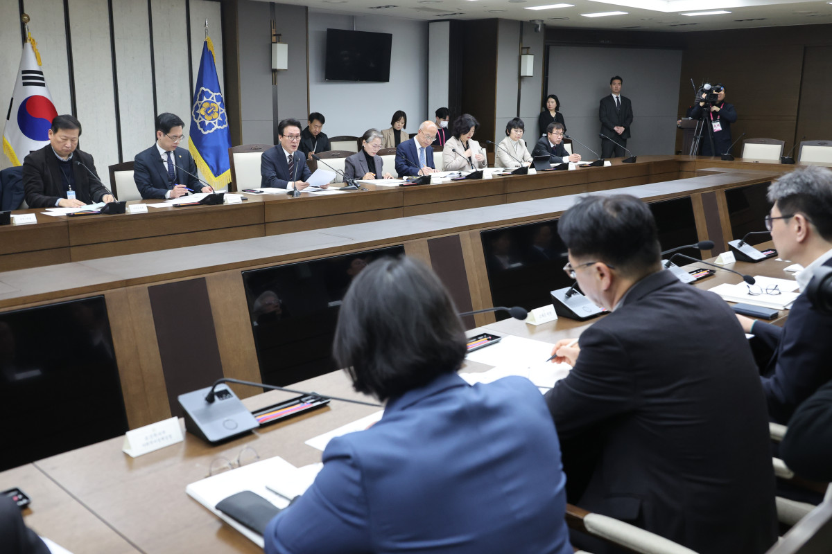 ▲김민석 국무총리가 25일 정부세종청사에서 세종특별자치시지원위원회의를 주재하고 있다. (연합뉴스)