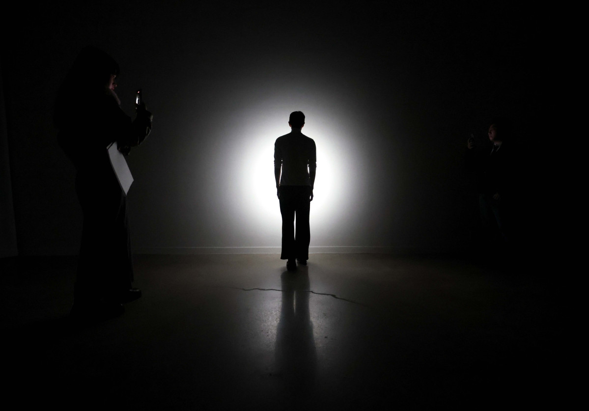 ▲서울시립미술관의 8번째 분관인 서서울미술관(Seo Seoul Museum of Art)이 12일 서울 금천구에 개관한 가운데 이날 오전 기자간담회 및 전시 투어가 진행되고 있다. 초등학교와 공원, 아파트 단지와 이웃한 서서울미술관은 서남권 첫 공립 미술관으로 시민의 일상과 맞닿은 뉴미디어 특화 미술관을 지향한다. 회화나 조각 대신 창의적의고 실험적인 퍼포먼스나 영상 등 새로운 전시와 프로그램이 전개된다. 신태현 기자 holjjak@