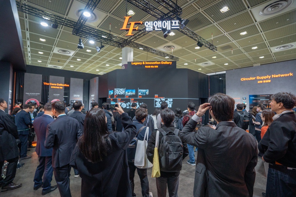 ▲엘앤에프 ‘인터배터리 2026’ 부스 전경 (사진제공=엘앤에프)