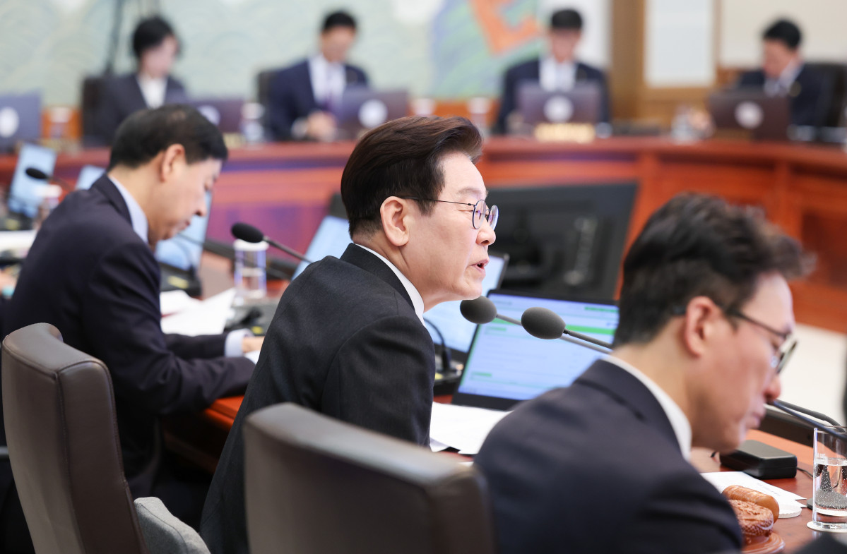 ▲이재명 대통령이 10일 청와대에서 열린 국무회의에서 발언하고 있다. 사진=연합뉴스