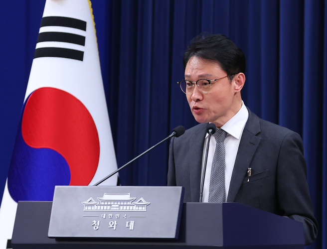▲이규연 청와대 홍보소통수석이 16일 청와대 춘추관에서 스토킹 범죄 대응 관련 브리핑을 하고 있다. (연합뉴스)