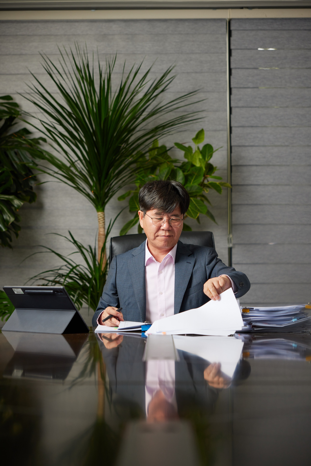 ▲김상회 경기아트센터 사장이 경기도내 공연예술 플랫폼 비전  구상하고 있다. (경기아트센터)