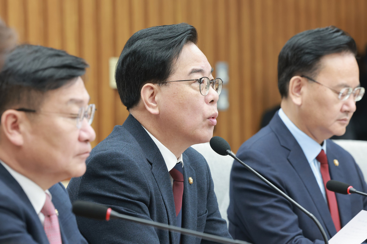 ▲국민의힘 송언석 원내대표가 17일 국회에서 열린 원내대책회의에서 발언하고 있다. (연합뉴스)