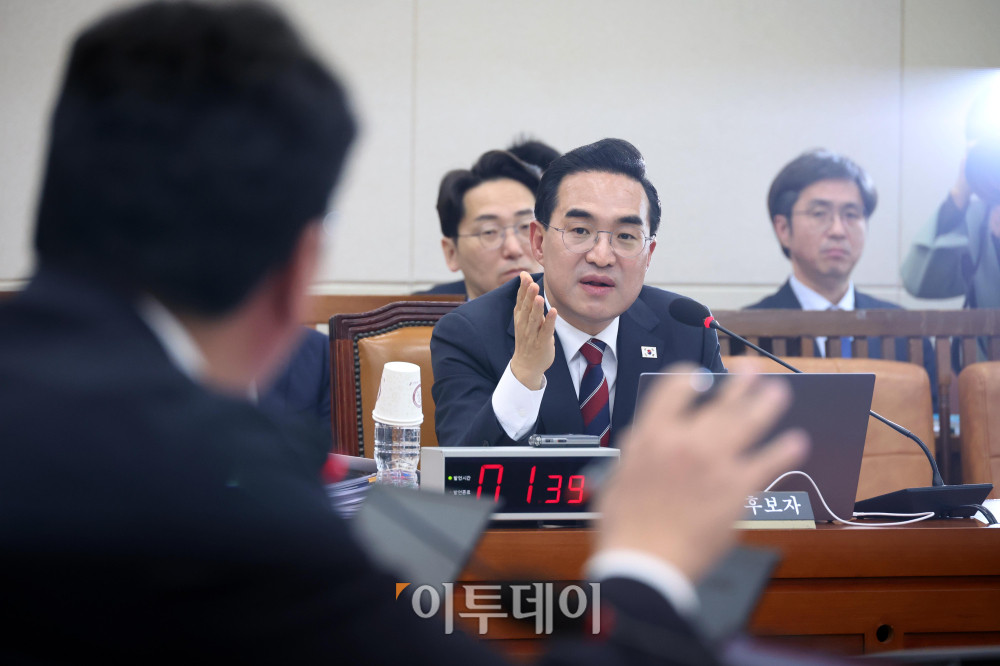▲박홍근 기획예산처 장관 후보자가 23일 서울 여의도 국회 재정경제기획위원회에서 열린 인사청문회에서 의원 질의에 답하고 있다. 고이란 기자 photoeran@