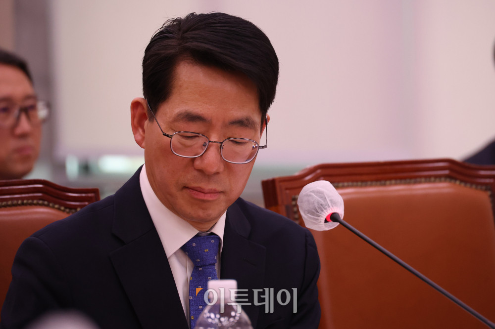 ▲황종우 해양수산부 장관 후보자가 23일 서울 여의도 국회 농림축산식품해양위원회에서 열린 인사청문회에 참석하고 있다. 고이란 기자 photoeran@