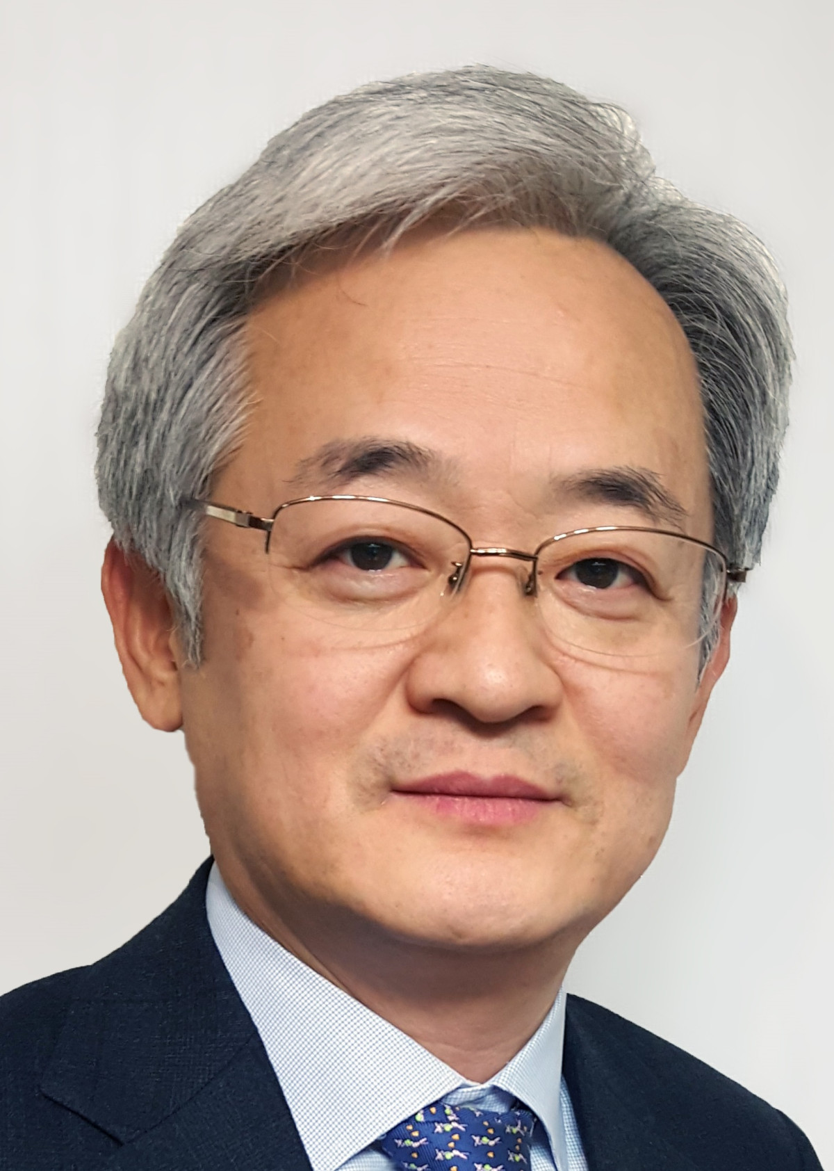 ▲LG유플러스는 24일 이사회를 열고 남형두 사외이사를 차기 이사회 의장으로 선임했다고 밝혔다. 사진은 남형두 이사 프로필 사진. (사진제공=LG유플러스)