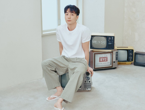 ▲BYC 전속모델로 발탁된 가수 로이킴. (사진제공=BYC)