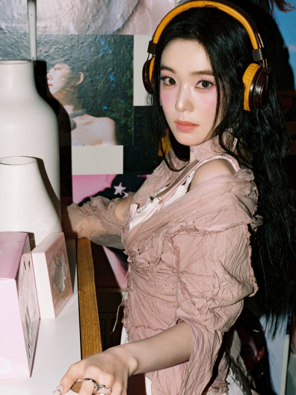 ▲아이린 정규 1집 2차 티저(사진제공=SM엔터테인먼트)