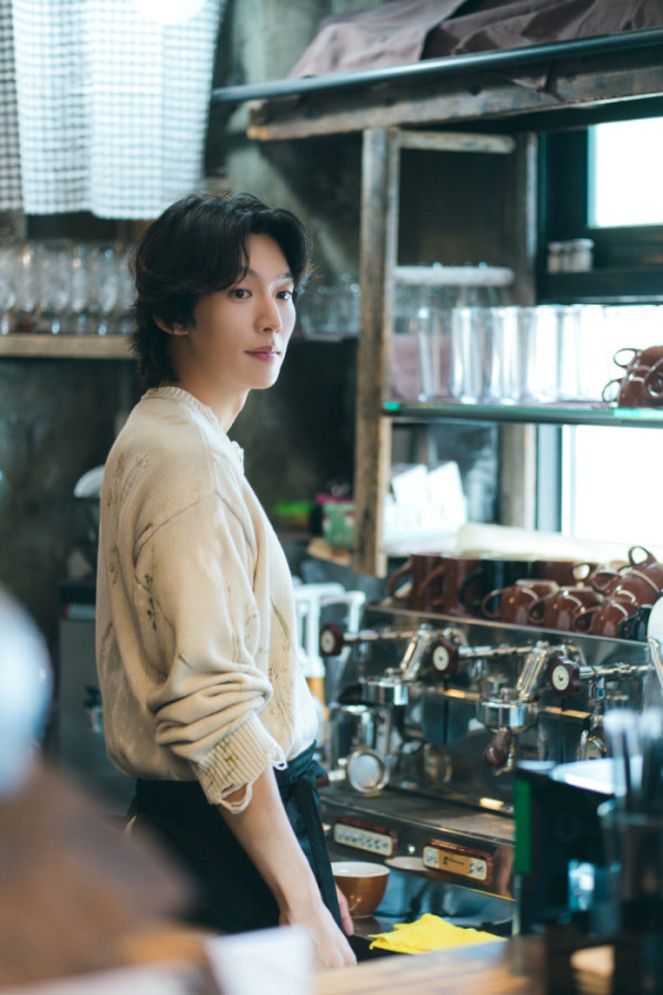 ▲'미혼남녀의 효율적 만남' 이기택(사진제공=SLL)