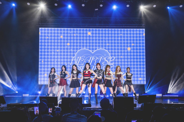 ▲하츠투하츠 LA 쇼케이스(사진제공=SM엔터테인먼트)