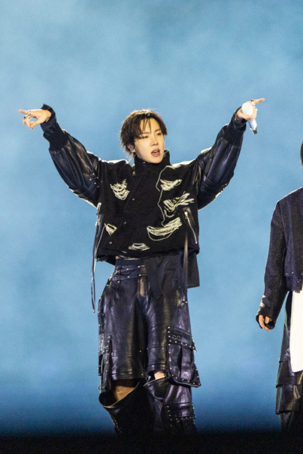 ▲BTS 제이홉(사진제공=빅히트뮤직 넷플릭스)